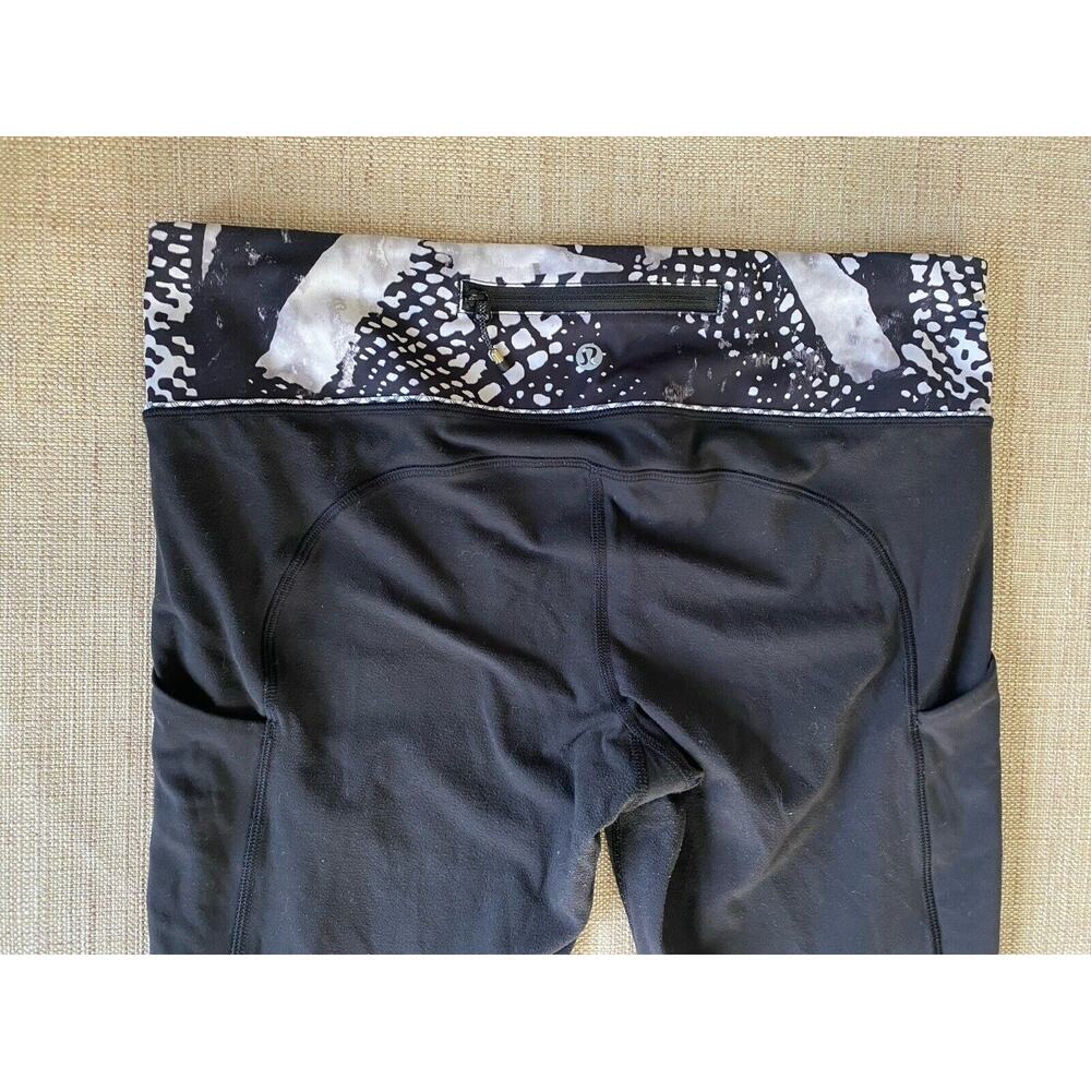 LULULEMON Speed Tight *Cozy Athleisure Athletic Geometric Ruffle Leggings 10 - Picture 6 of 8